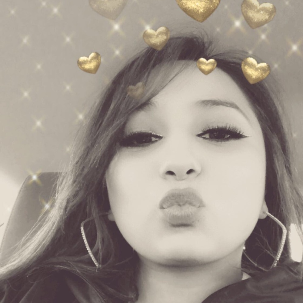 Meet your Posher, Jazmin
